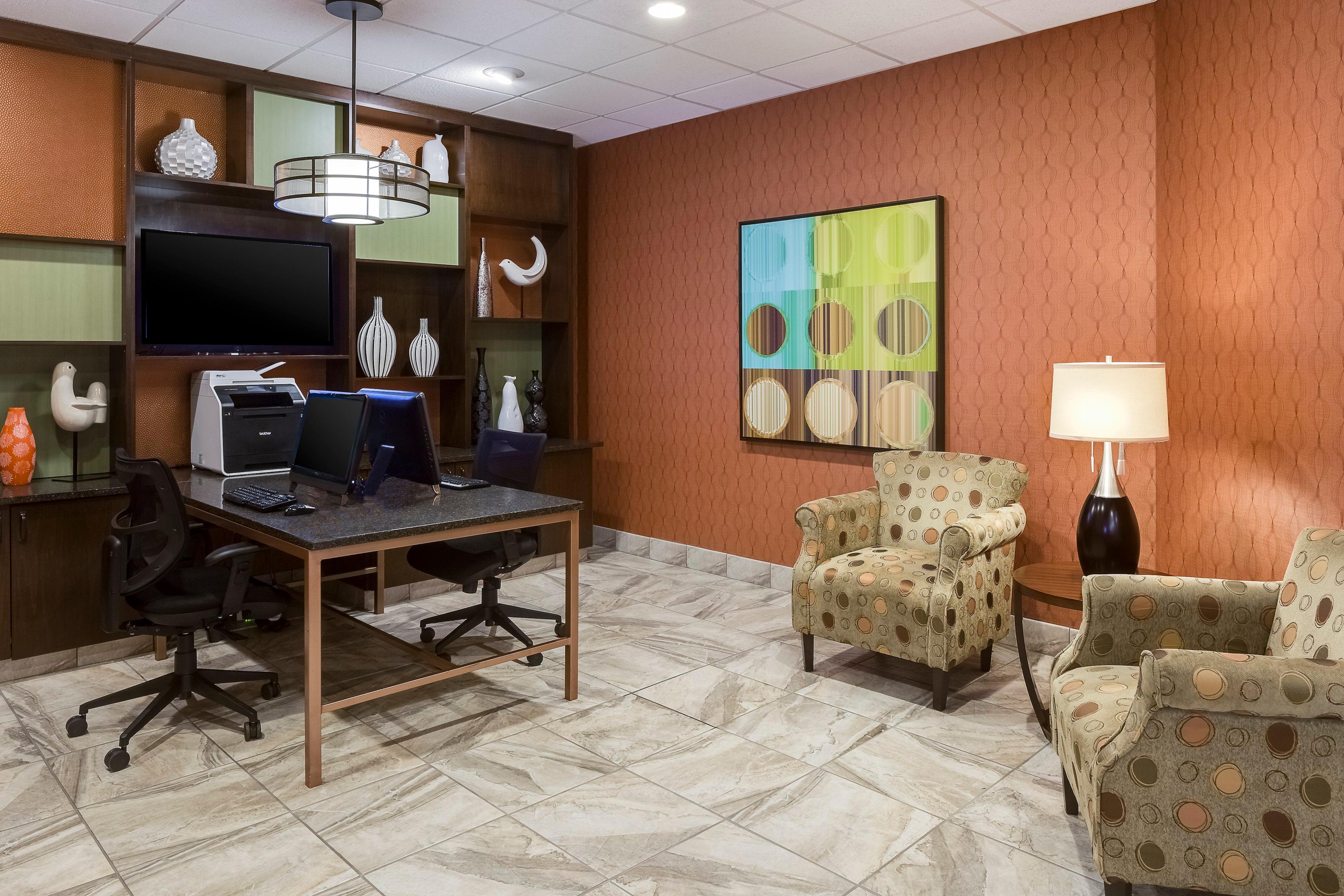 Holiday Inn Wichita East I-35 By Ihg Exterior photo